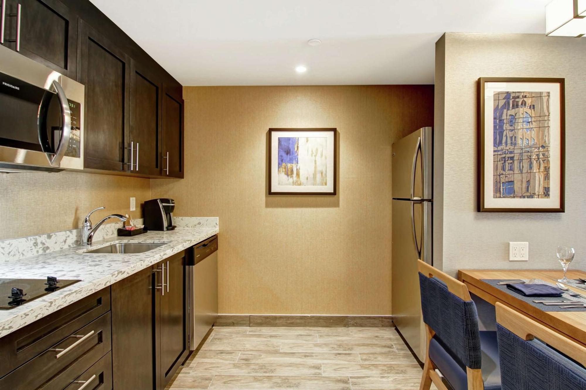 Homewood Suites By Hilton Ottawa Kanata Exterior photo