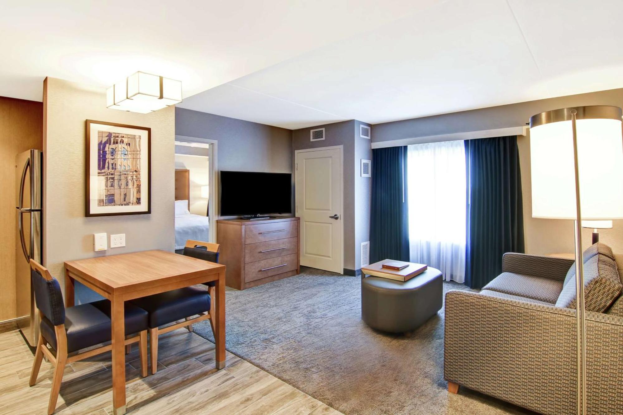 Homewood Suites By Hilton Ottawa Kanata Exterior photo