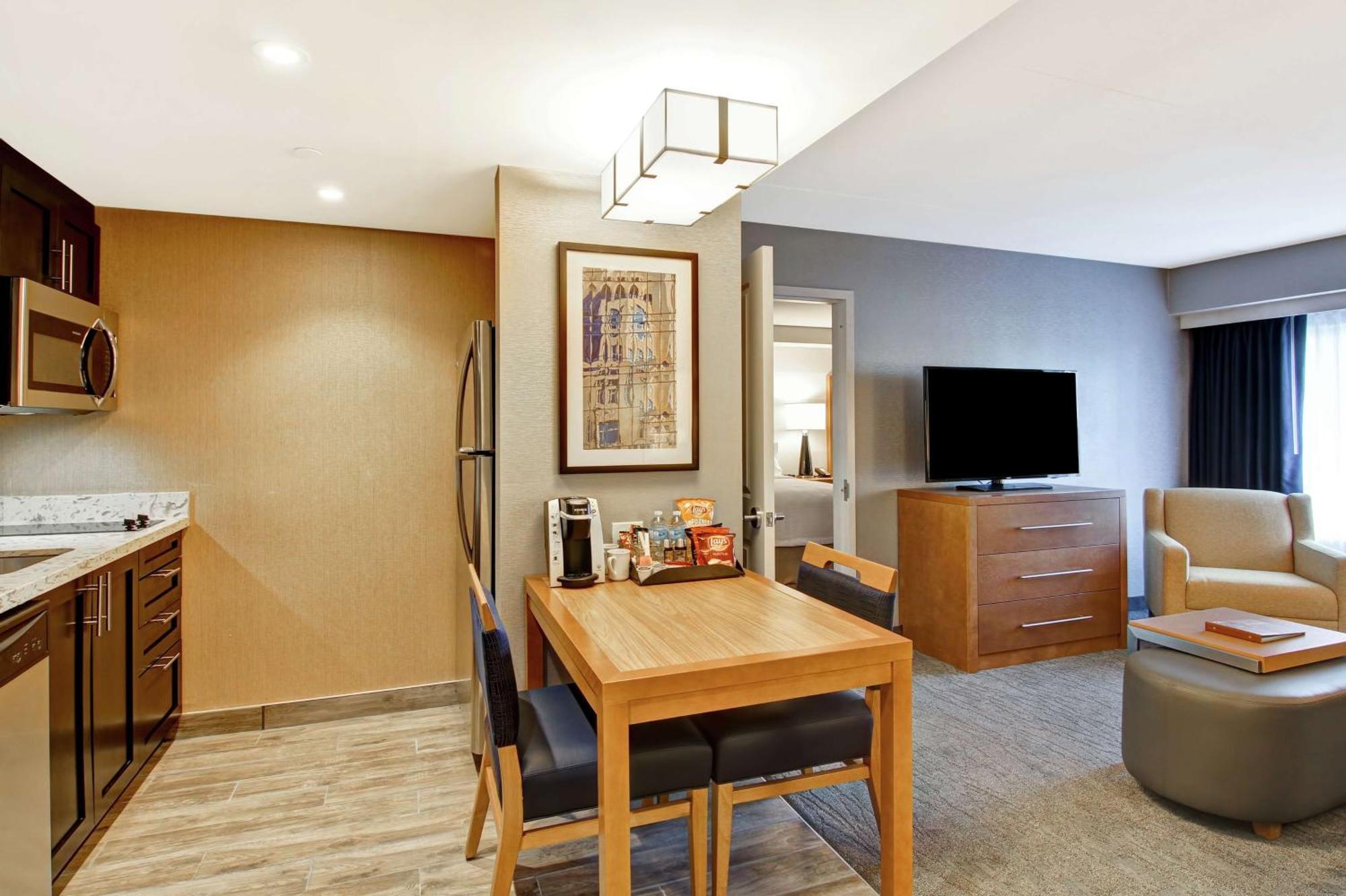 Homewood Suites By Hilton Ottawa Kanata Exterior photo