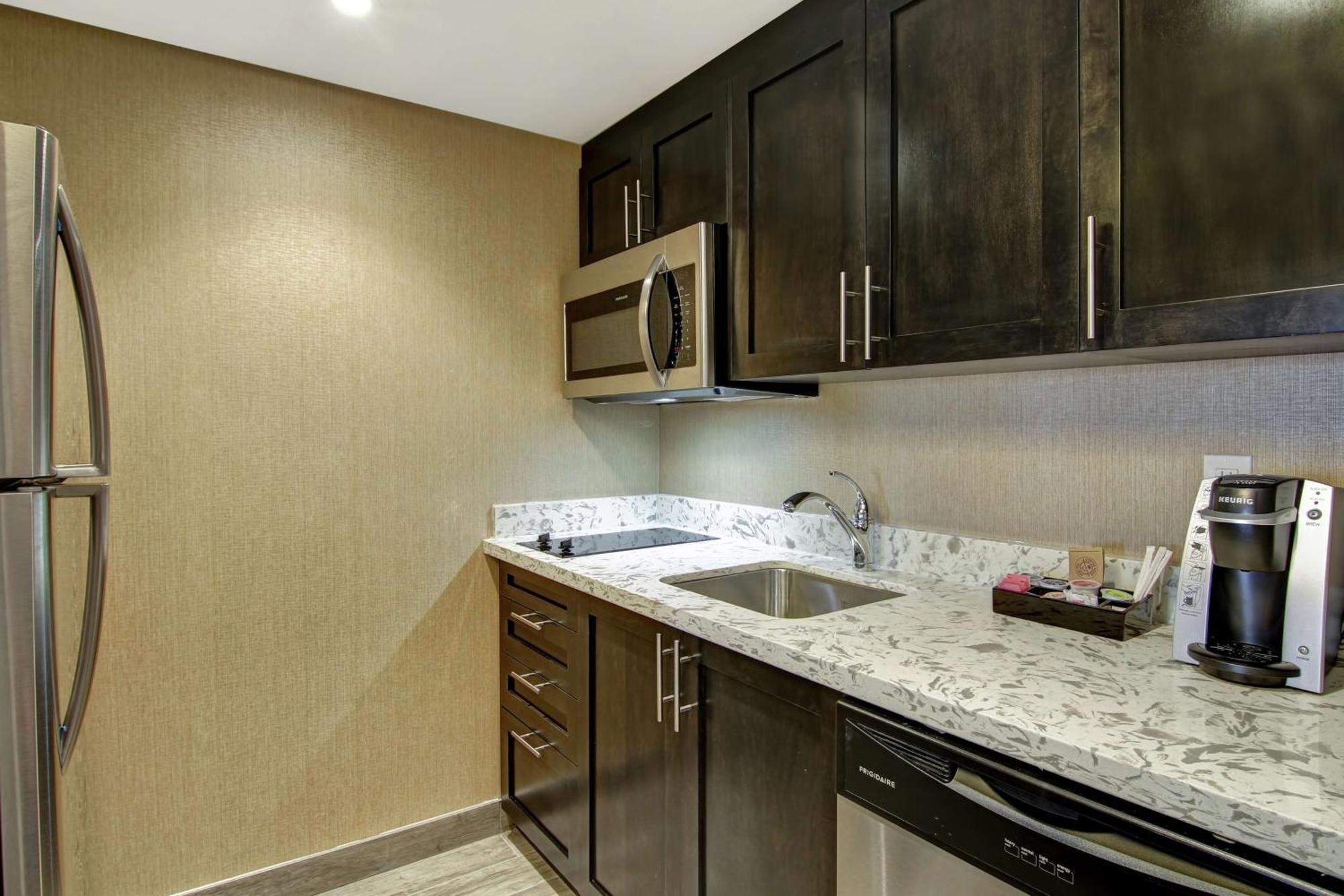 Homewood Suites By Hilton Ottawa Kanata Exterior photo